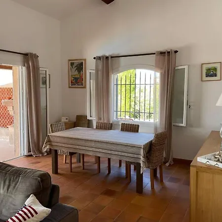 - 8 Pers, Piscine Privee, Belle Vue Villa *